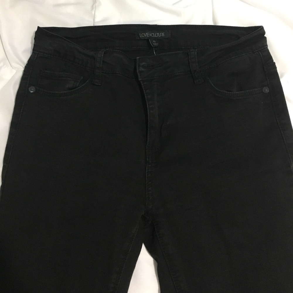 Black Knee Slit Jeans