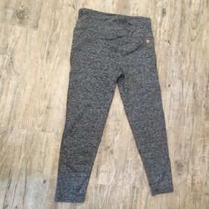 Large cotton on I body 7/8 legging, heather gray