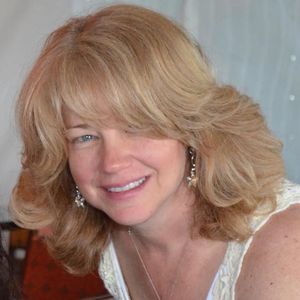 Meet your Posher, Denise