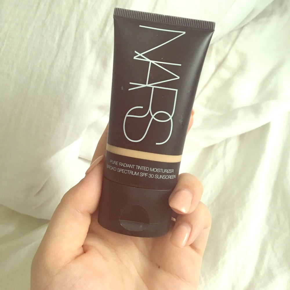 NARS Pure radiant tinted moisturizer