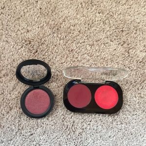 Red eyeshadow