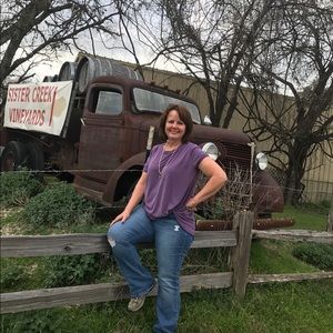 Meet your Posher, Nancy