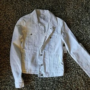 NWT Gap 1969 white denim jacket, medium