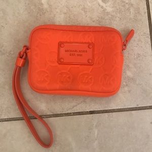 Michael Kors pouch