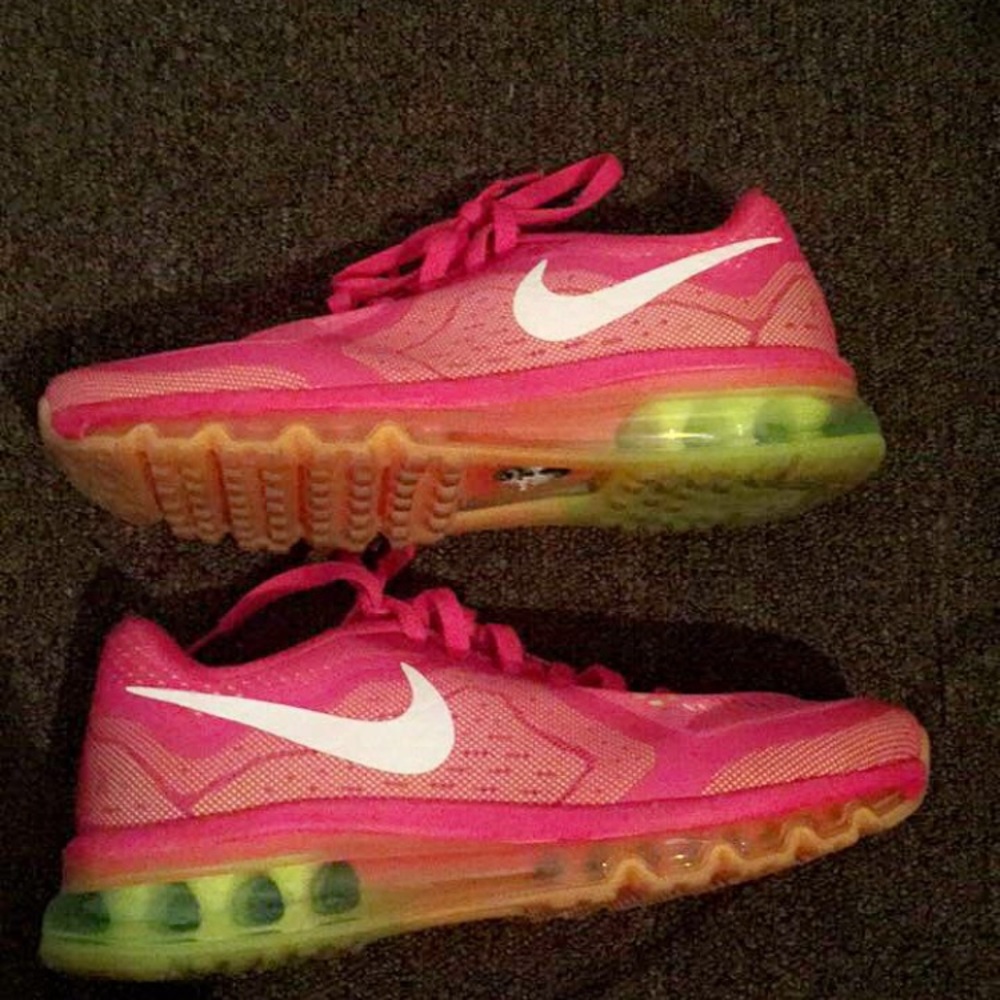 Nike AirMax - Picture 3 of 4