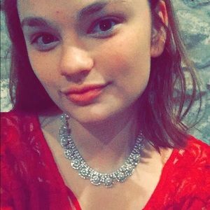 Meet your Posher, Kelli