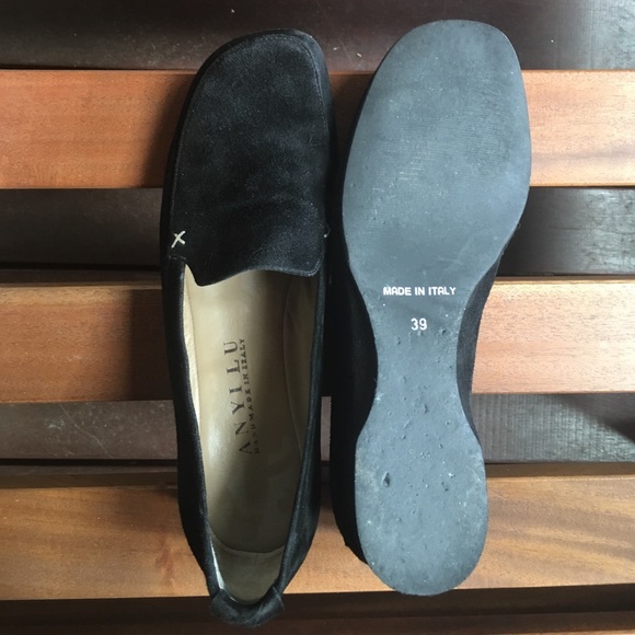 SOLD - Picture 3 of 4