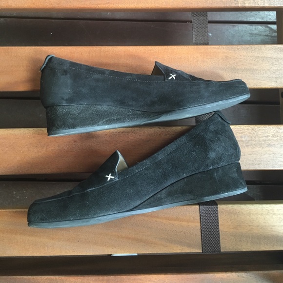 SOLD - Picture 4 of 4