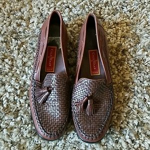 Cole Haan sz8 brown hatched/braided loafers tassel