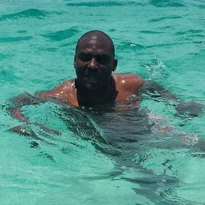 Meet your Posher, Darjon