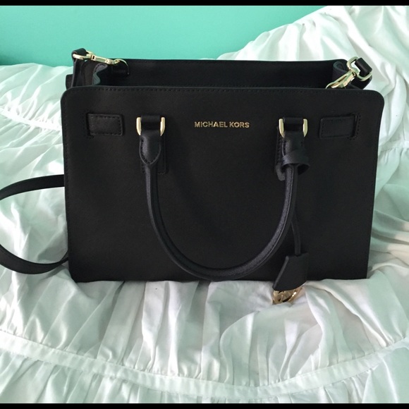 Michael Kors Handbags - Michael Kors black bag