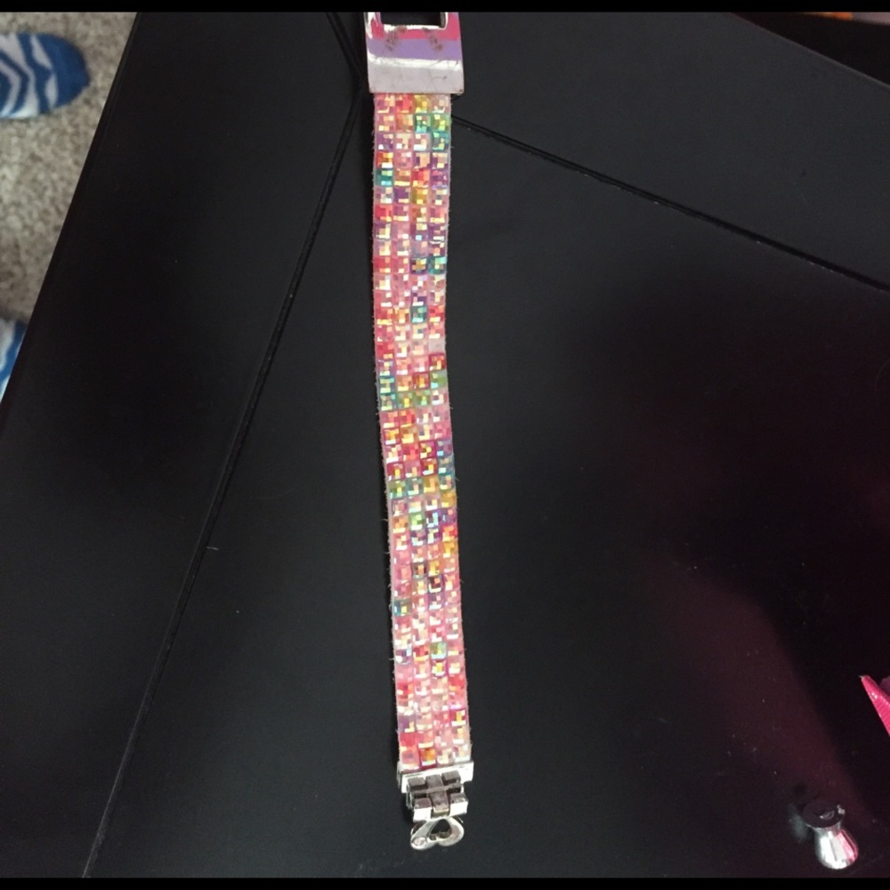 I'm selling a colorful bracelet!