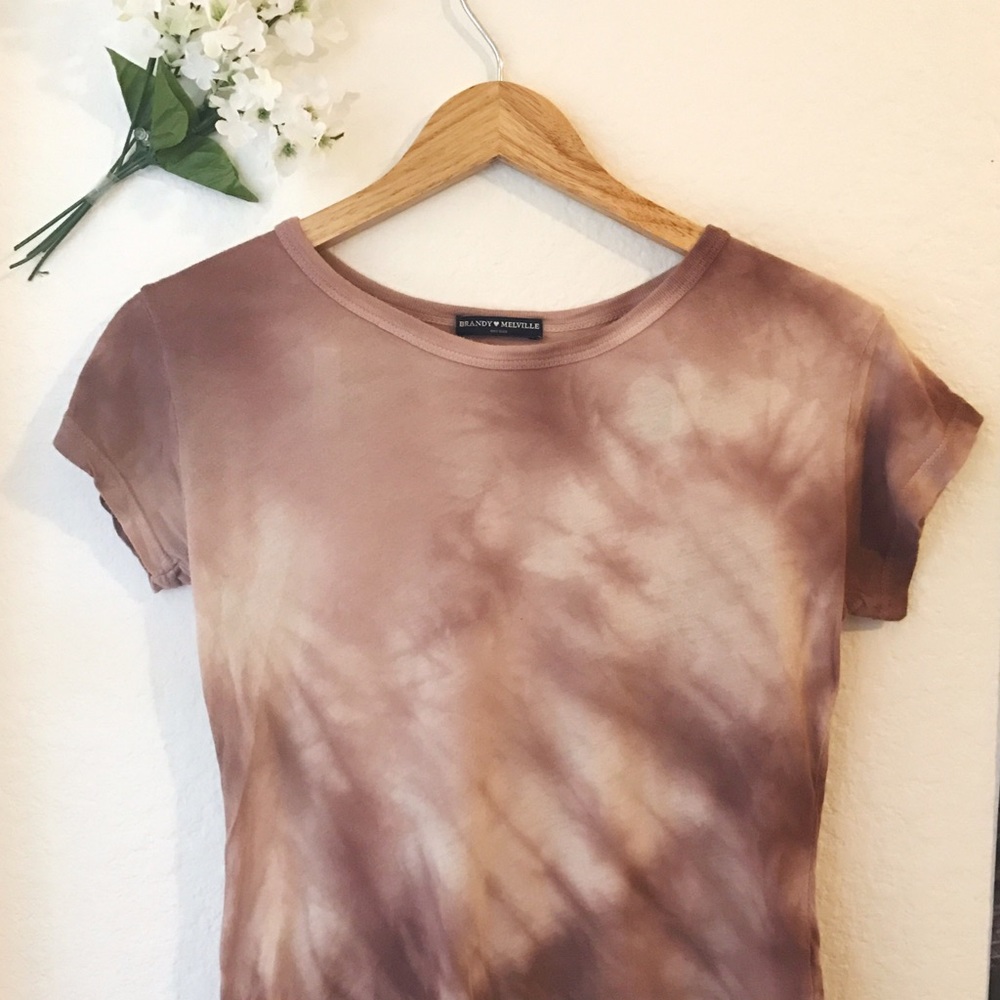 💠On Hold💠Brandy Melville Pink Tie Dye Crop Top