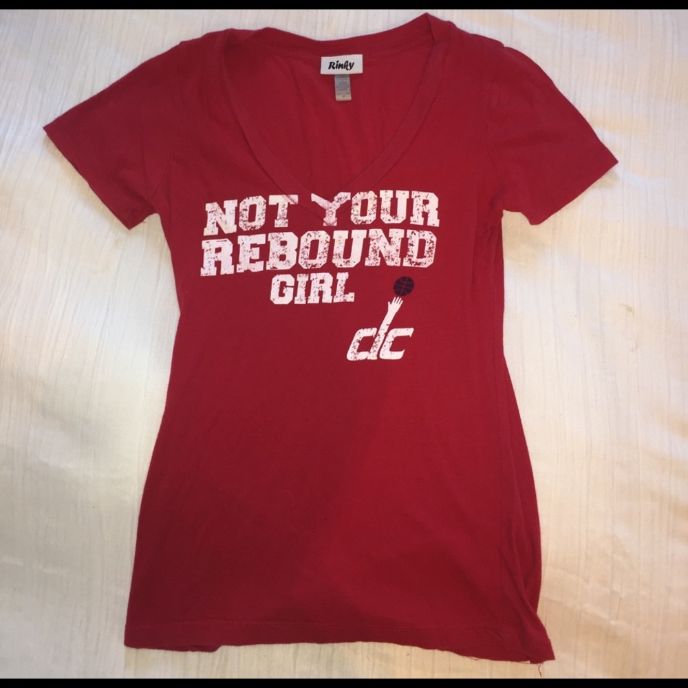 Washington Wizards V-Neck Tee