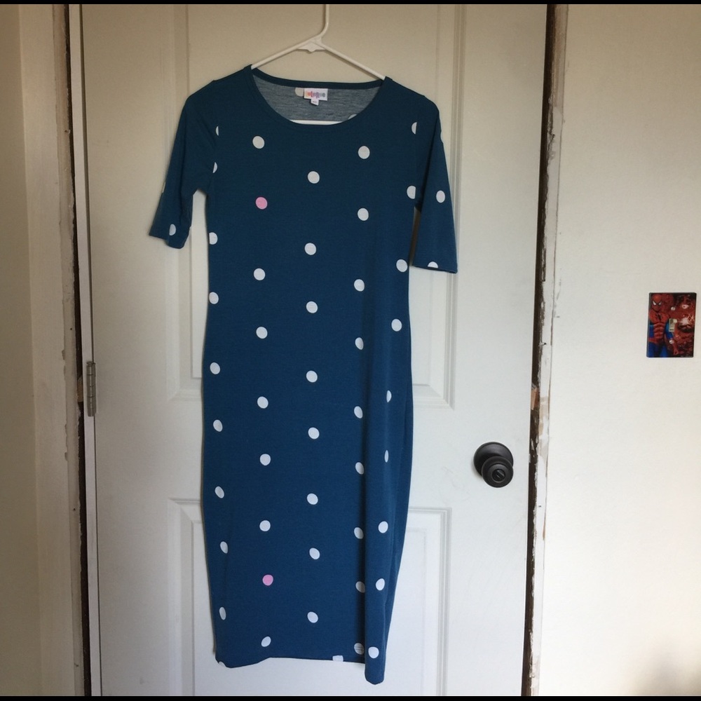 Blue Lularoe Julia dress.