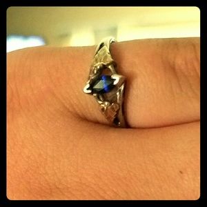 Sapphire ring