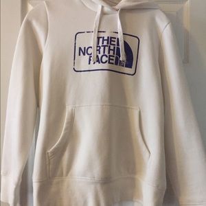 North Face Pull over Hoodie