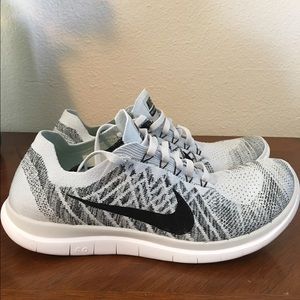 Nike free flyknit 4.0 platinum sz 10