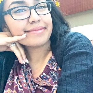 Meet your Posher, Andrea