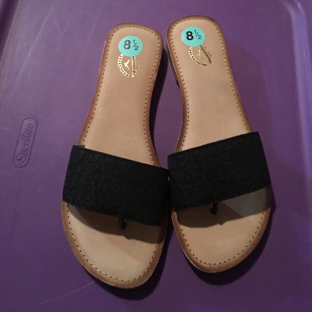 New black Sandals