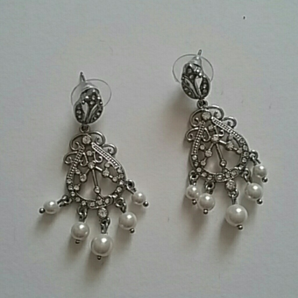 Dressy silver, pearl earrings