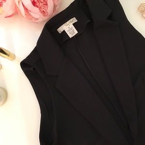 Black Sleeveless Blazer