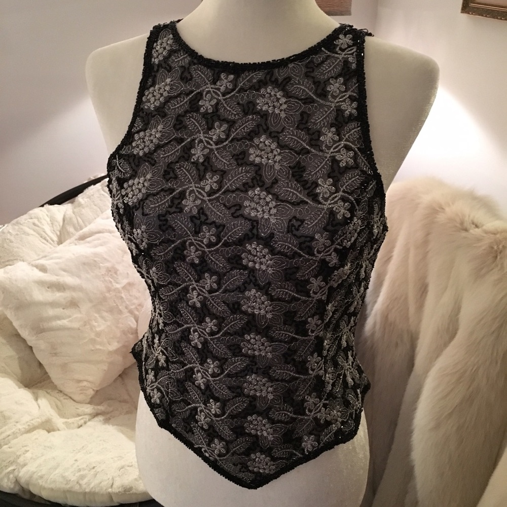 💅🏻PAPELL BOUTIQUE Brand new tag black sequin top