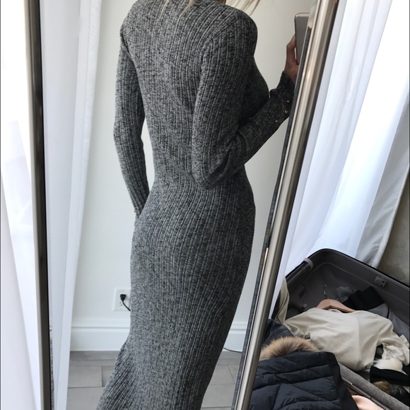 Beautiful long sleeve dress warm with stud detail - Picture 5 of 7