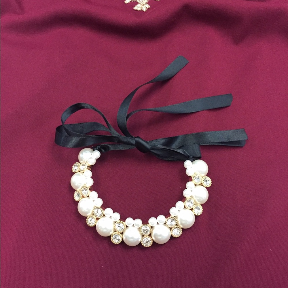 Choker - Picture 3 of 3