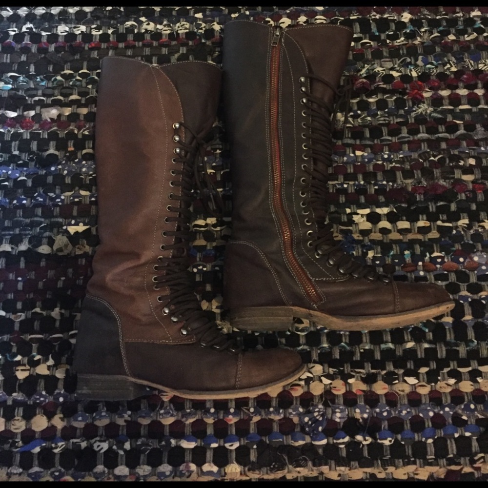 Lace up Steve Madden boots