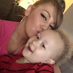 Meet your Posher, Justine