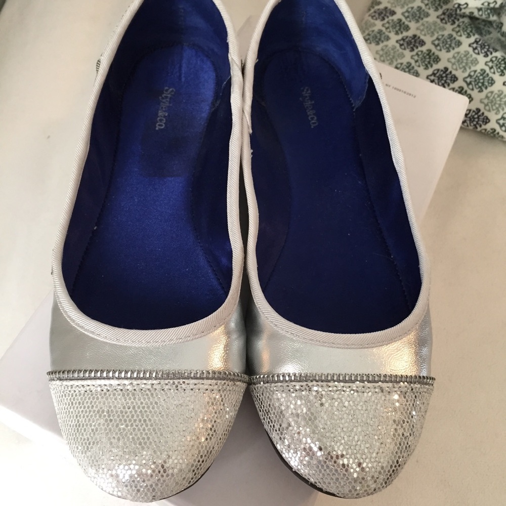 Style & Co. adorable Lottie Pewter flats 7M