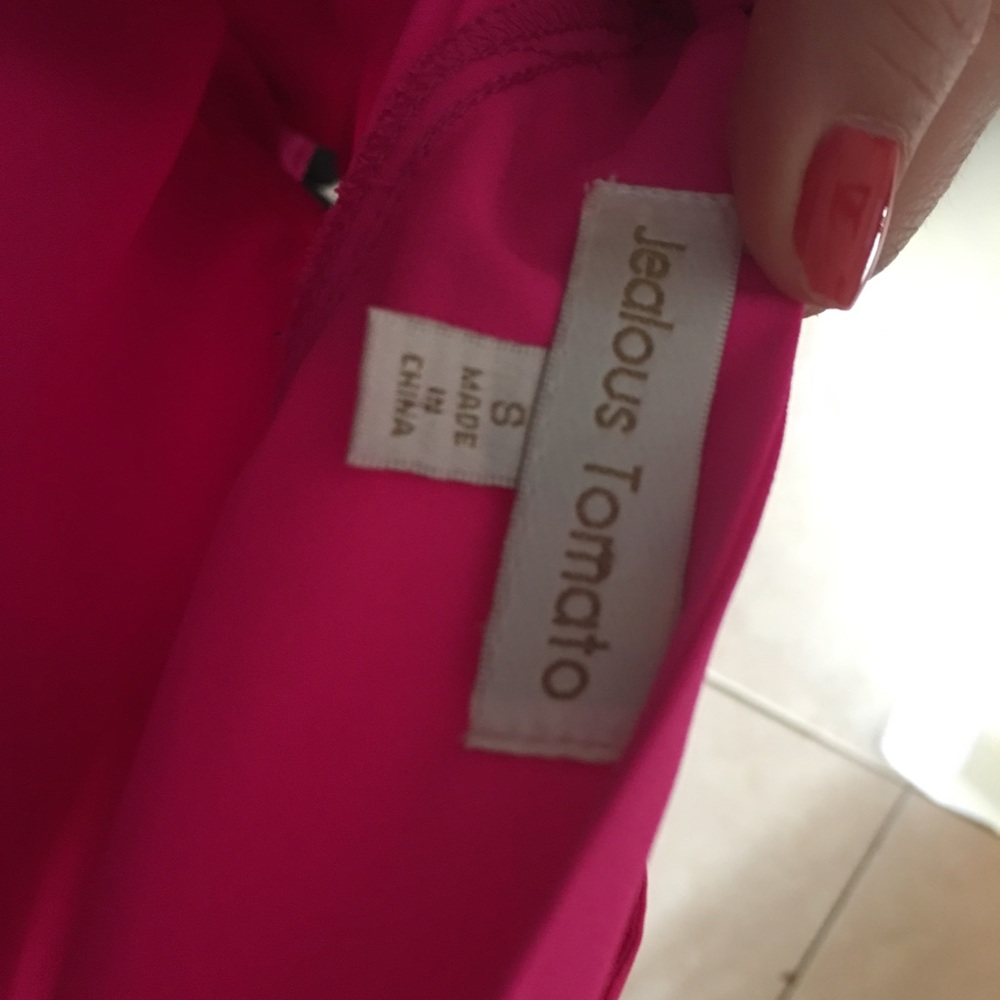 Jealous tomato hot pink top like new - Picture 3 of 3