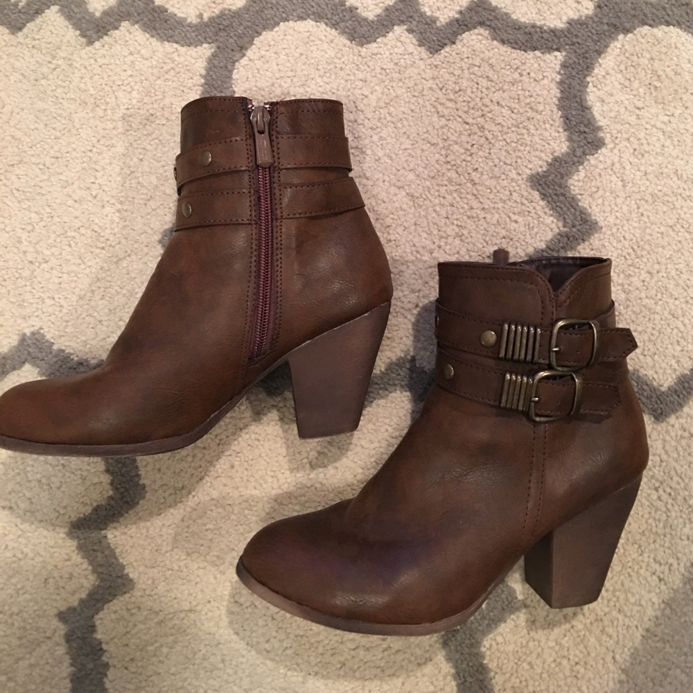 Booties - Picture 2 of 5