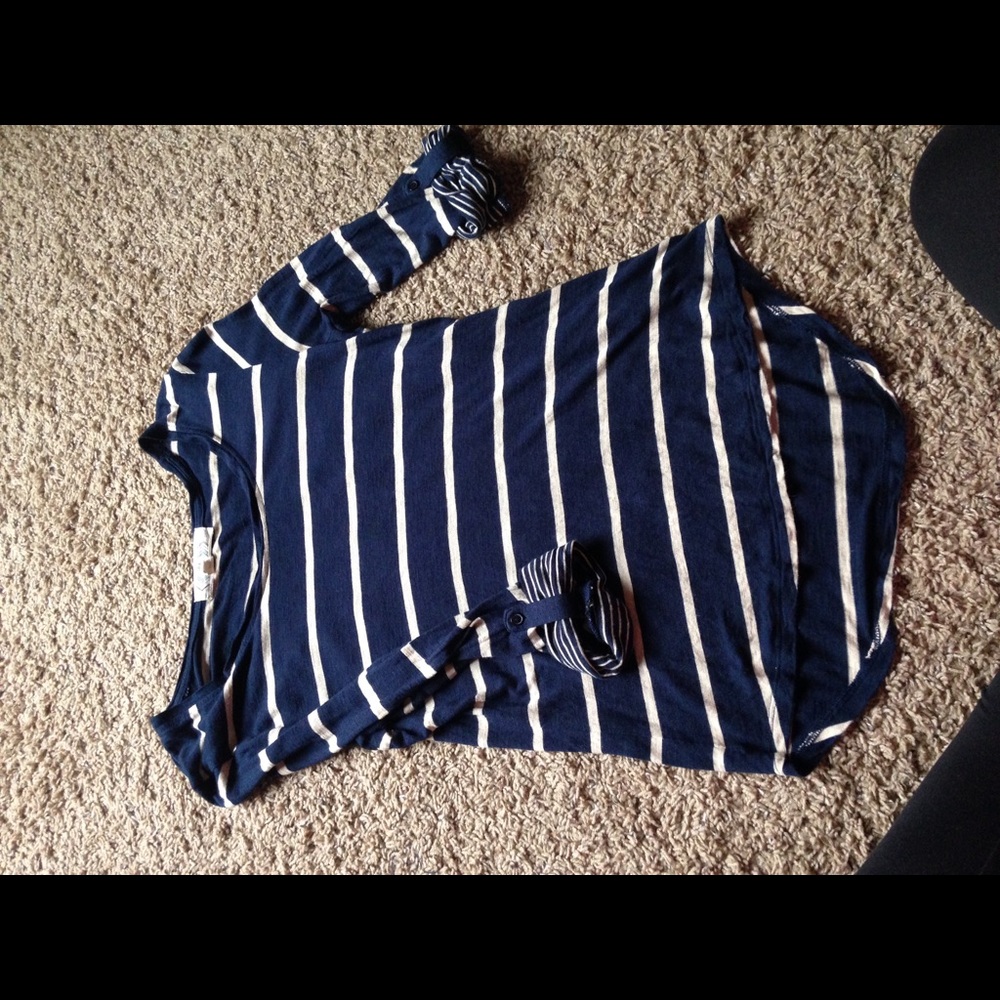Stripe half sleeve shirt