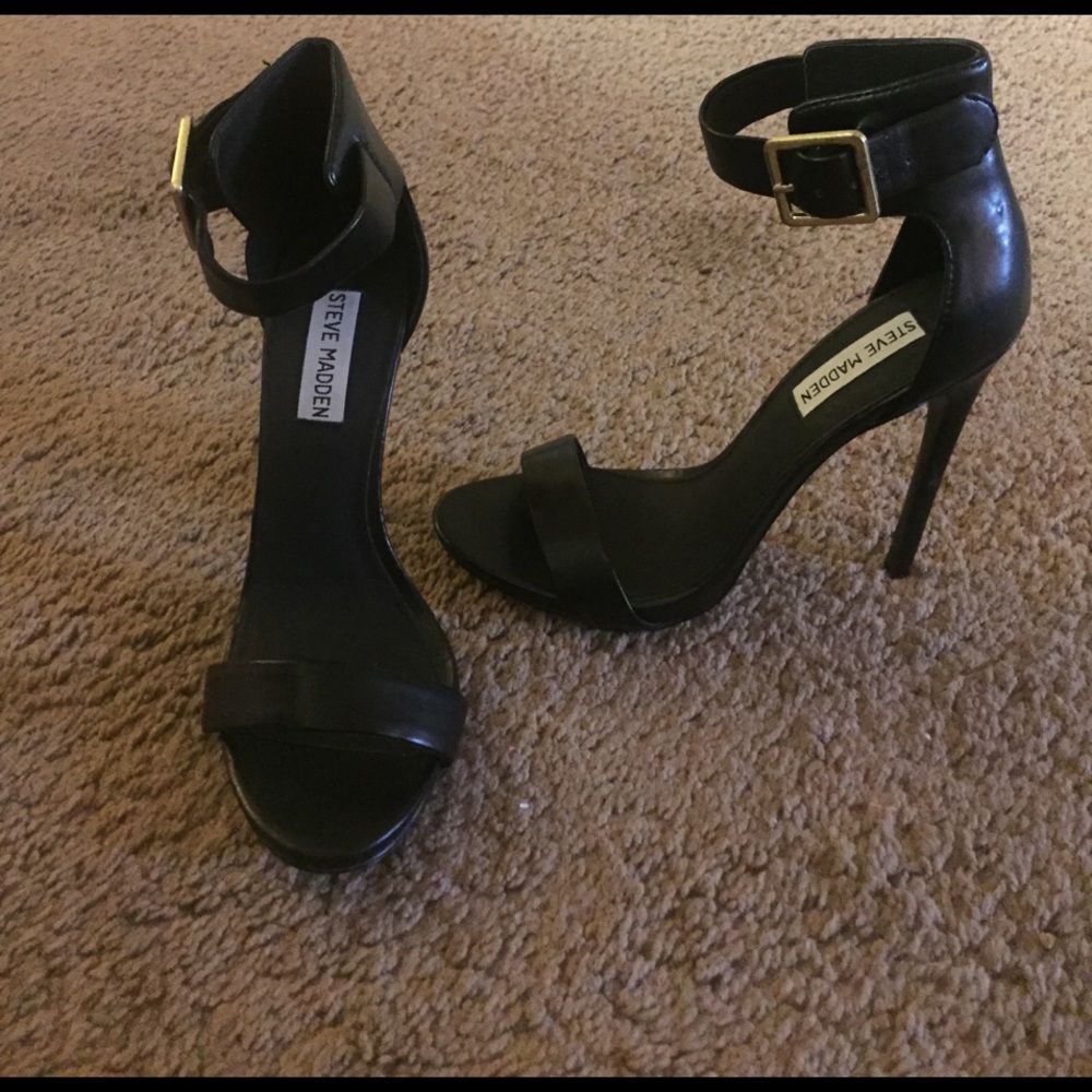 Steve Madden anklet pumps 👠