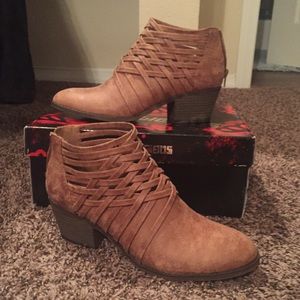 Fergie brown booties/ankle boots