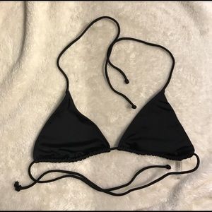 Black string bikini