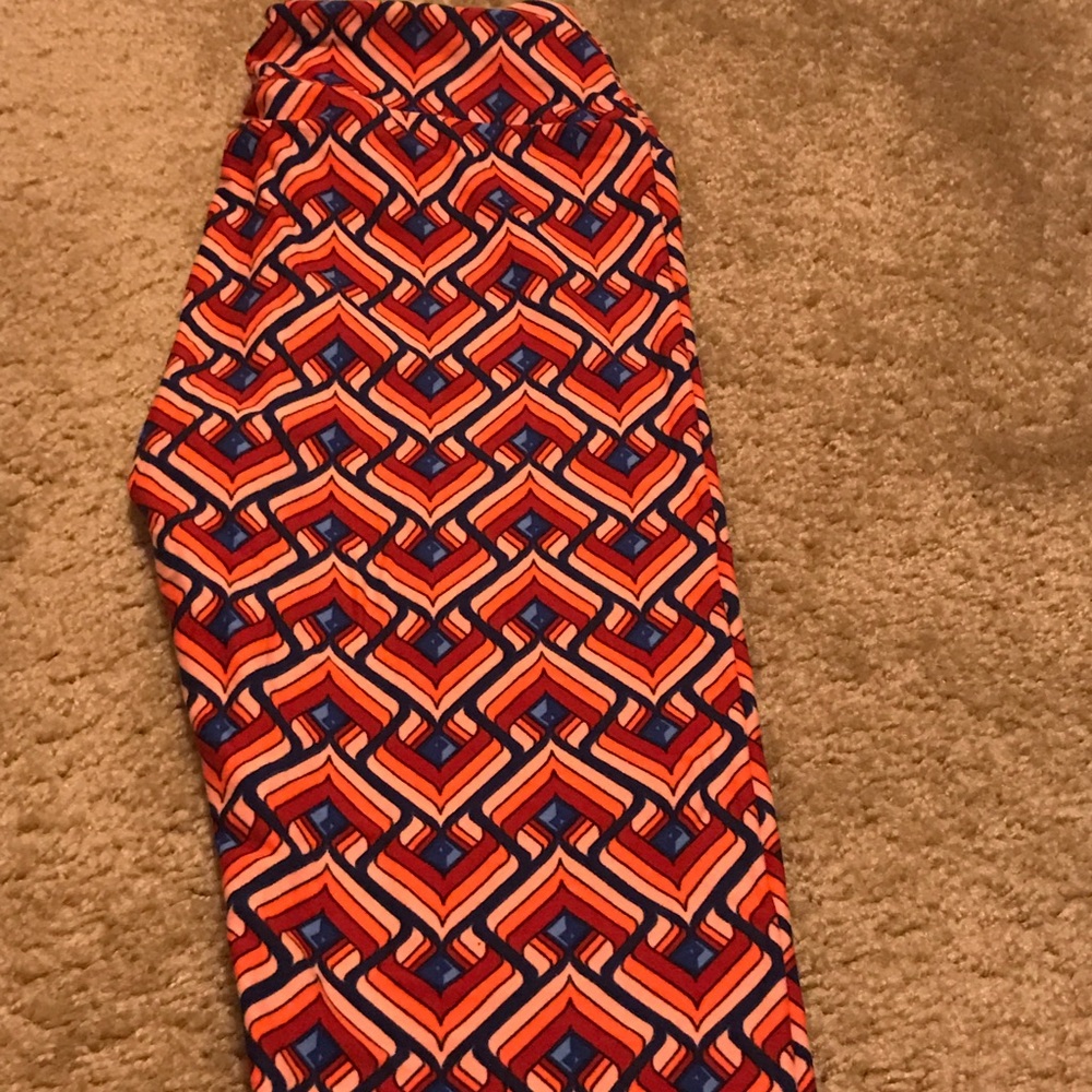 LuLaRoe OS leggings