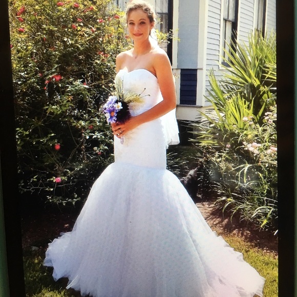 Beautiful  🦋wedding gown👰🏼 - Picture 5 of 6