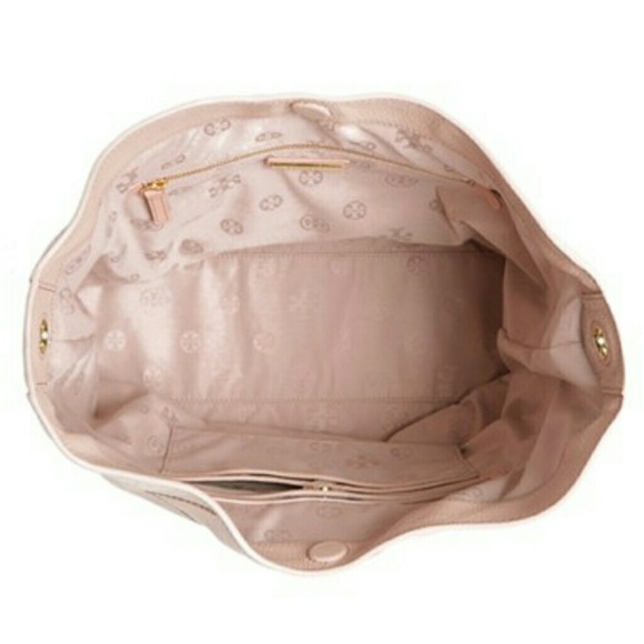 **SOLD**  NWT Tory Burch Large Purse - Picture 3 of 5