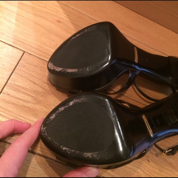Burberry platform t strap heels - Picture 5 of 8