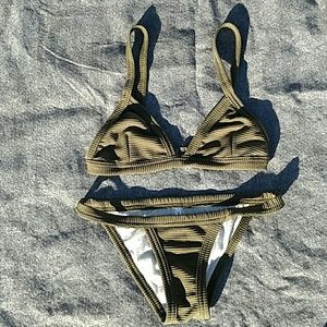 Brand new bathingsuit!