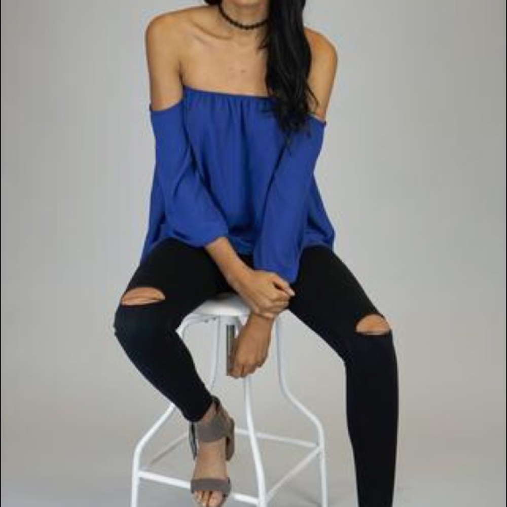 SOLD-Royal blue off the shoulders top