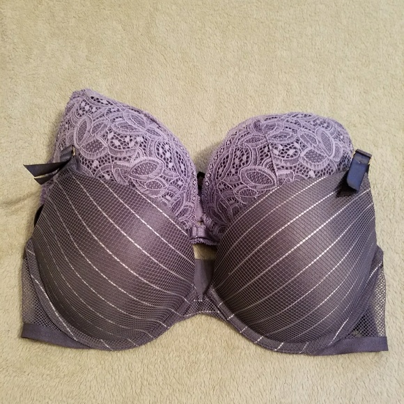 Victoria Secrets bras - Picture 1 of 6