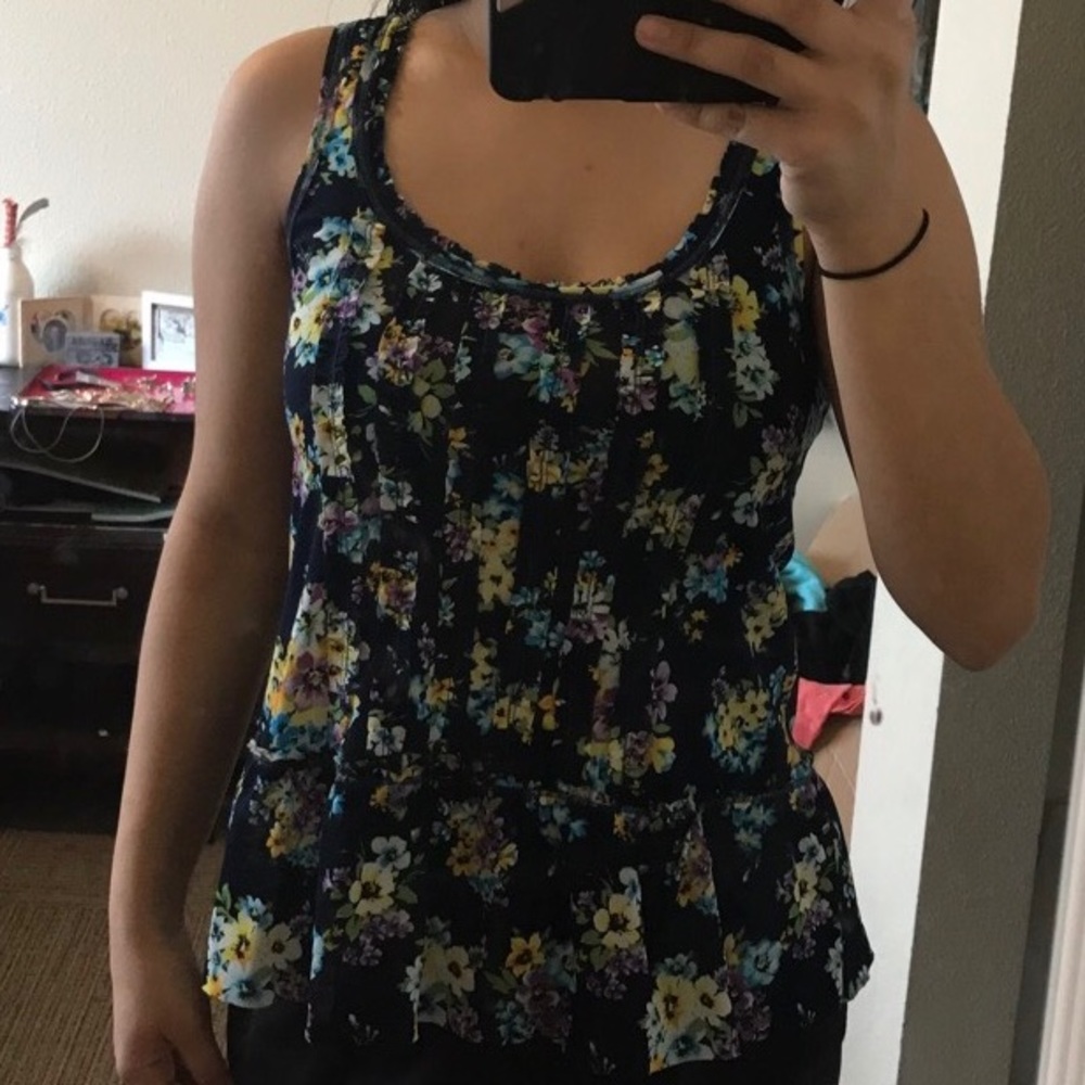 Floral tank