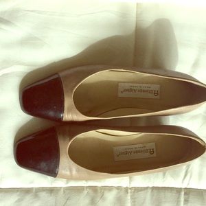 Etienne Aigner  Black and Tan heels