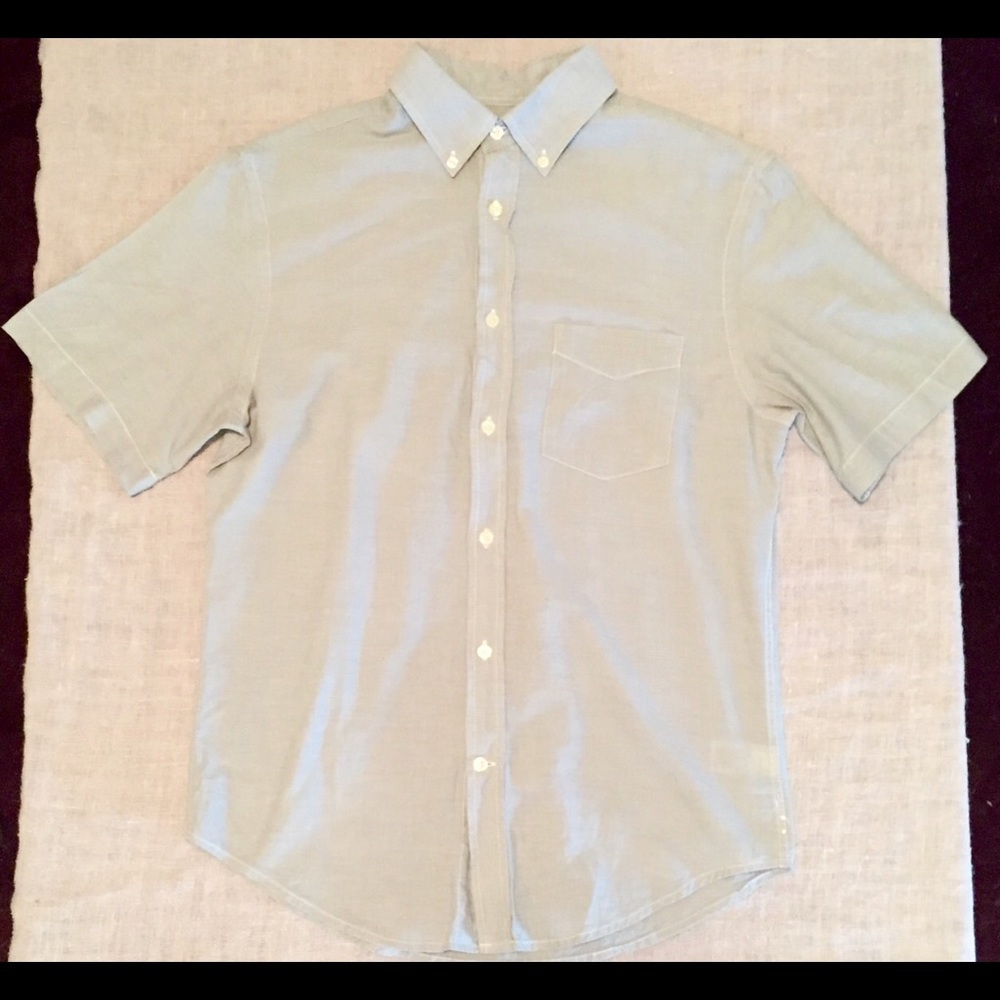 Merona Short Sleeve Button-up Light Grey Shirt