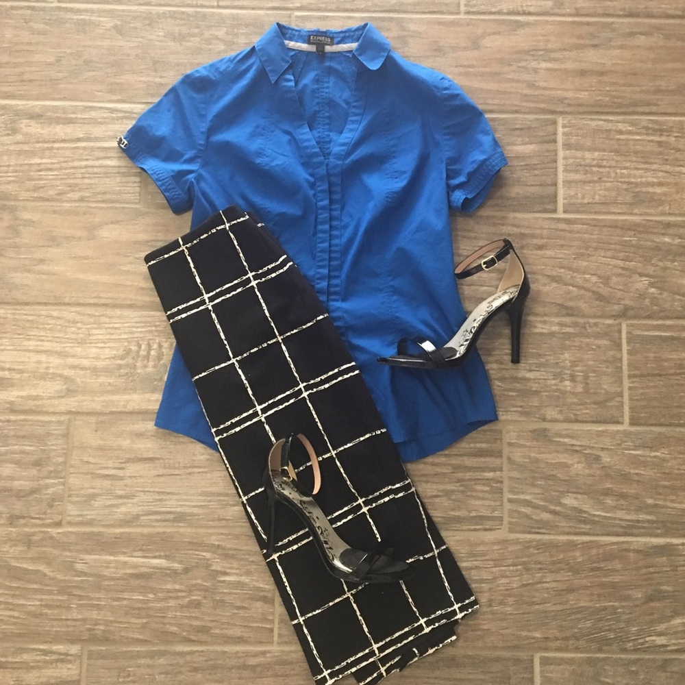 Express Kissing Placket Essential Shirt