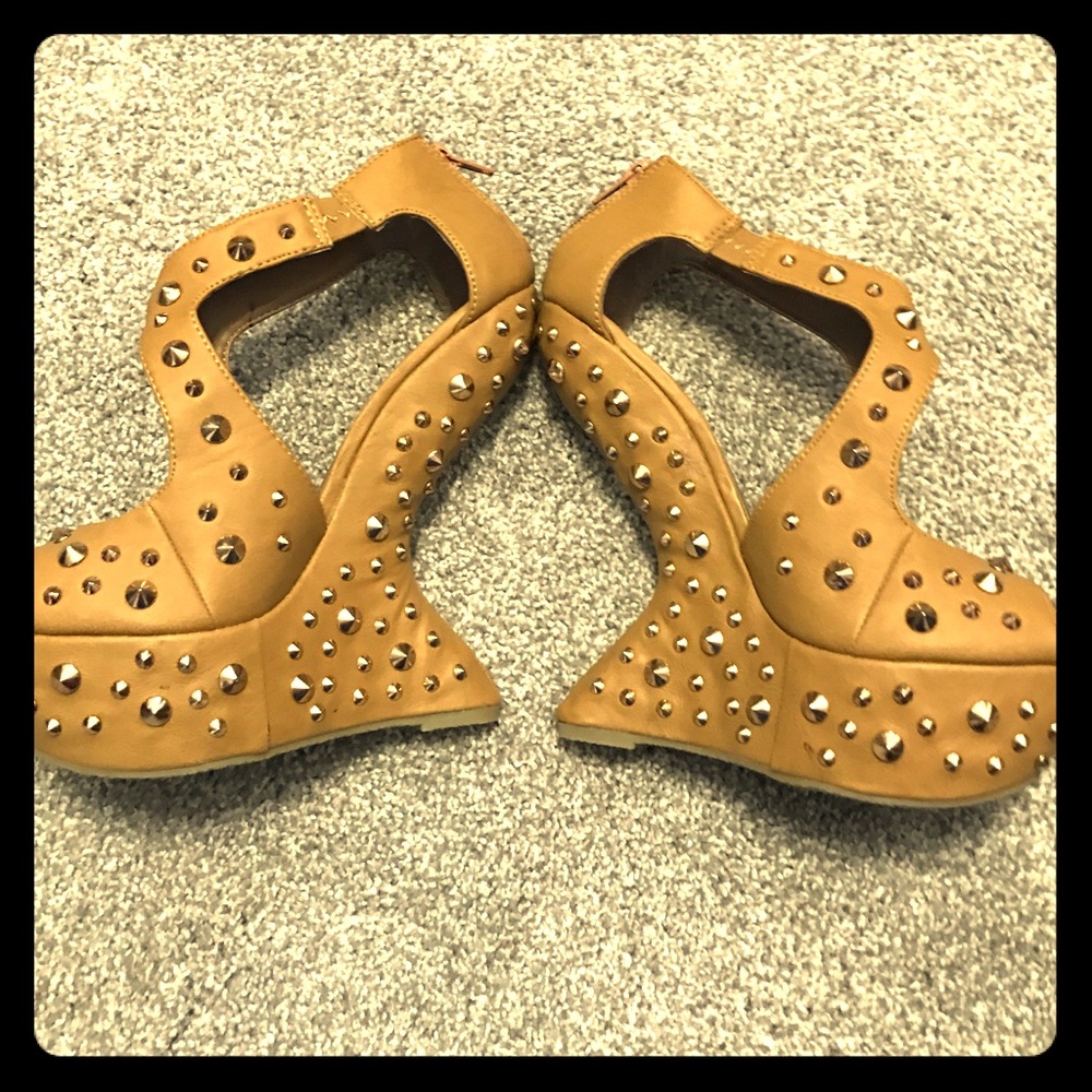 Brand-new wedges